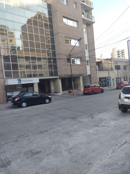 ALQUILER DE OFICINA EN Neuquén - Área Centro - 2