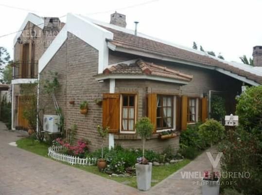 VENTA DE CASA EN G.B.A. Zona Sur - Monte Grande - 25