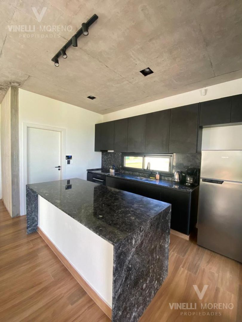 VENTA DE CASA EN Interior Buenos Aires - Area 60 - 21