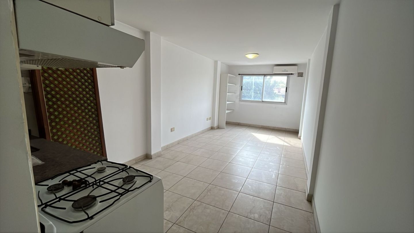 VENTA DE DEPARTAMENTO EN José C Paz - José C Paz - 2