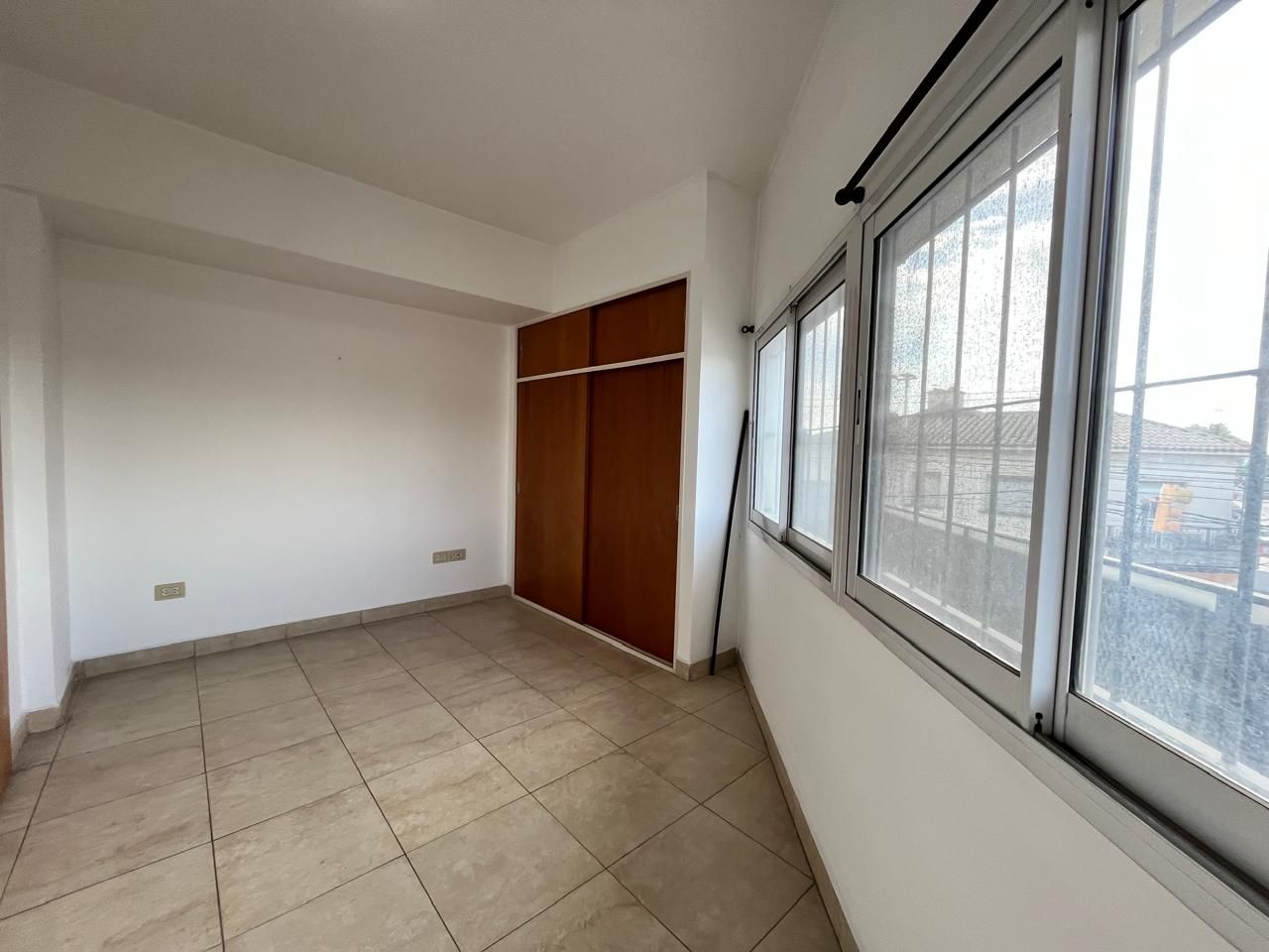 VENTA DE DEPARTAMENTO EN José C Paz - José C Paz - 13